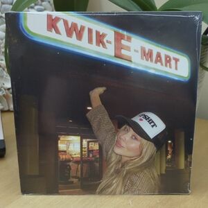 Sabrina Carpenter Nonsense / A Nonsense Christmas 7in Brand New